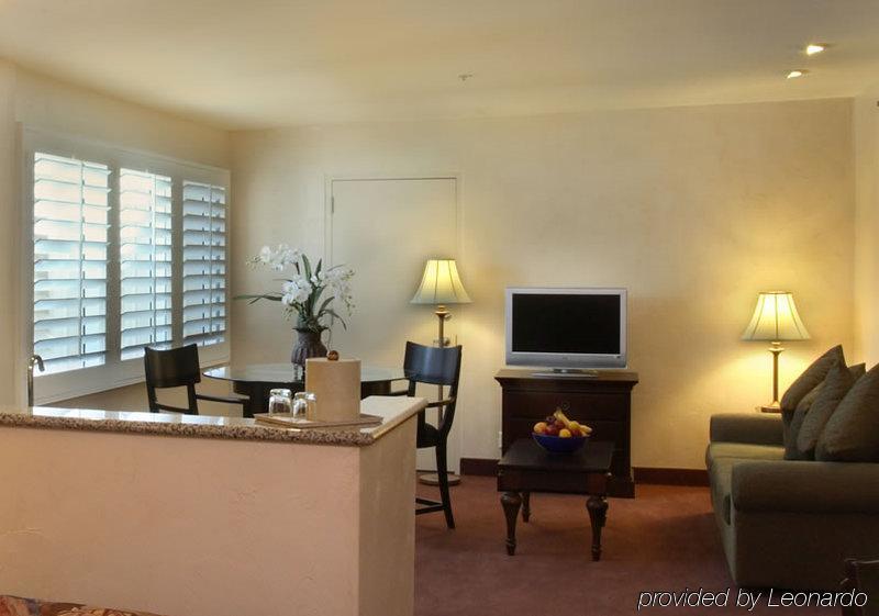 Grand Vista Hotel Simi Valley Phòng bức ảnh