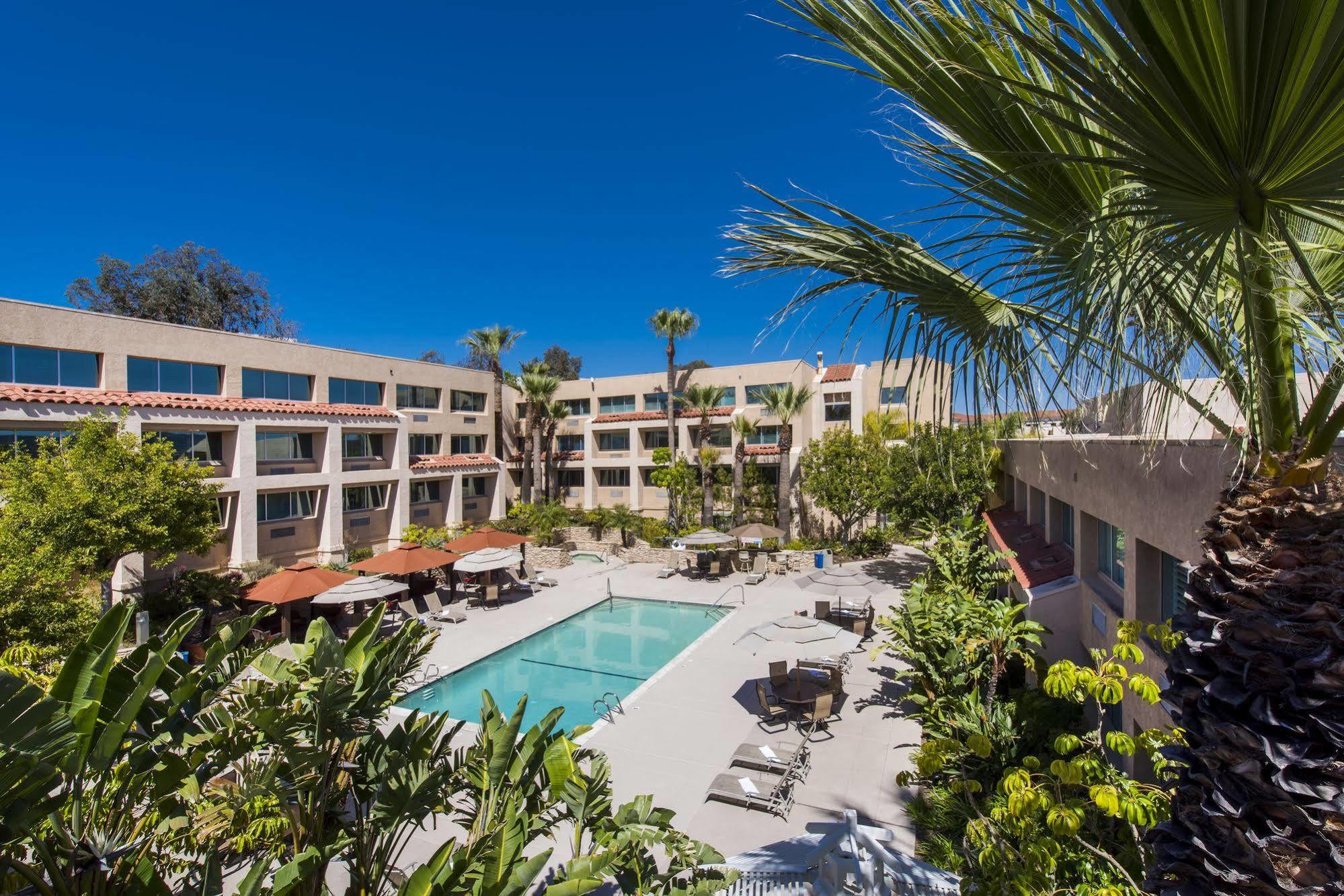 Grand Vista Hotel Simi Valley Ngoại thất bức ảnh