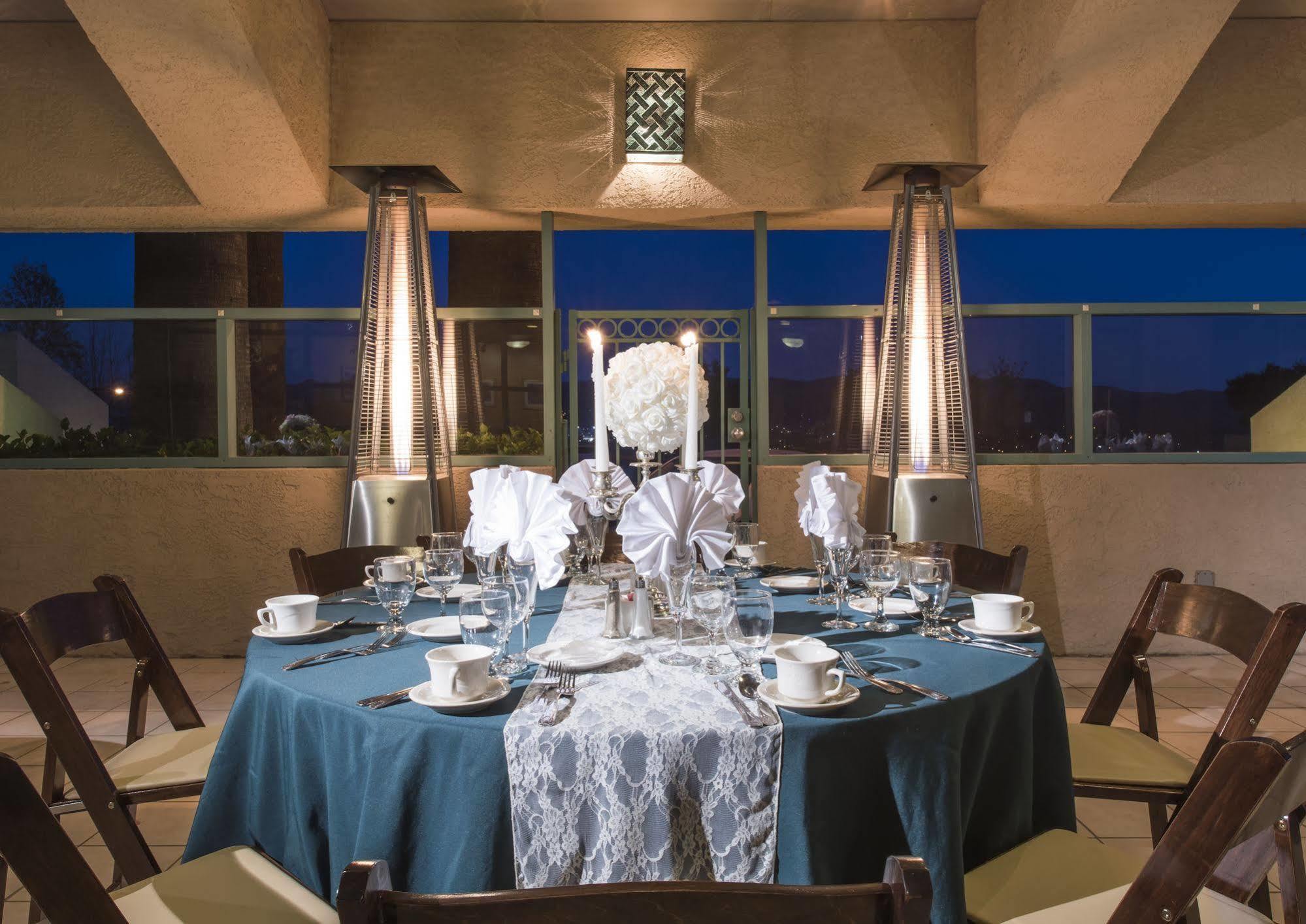 Grand Vista Hotel Simi Valley Ngoại thất bức ảnh
